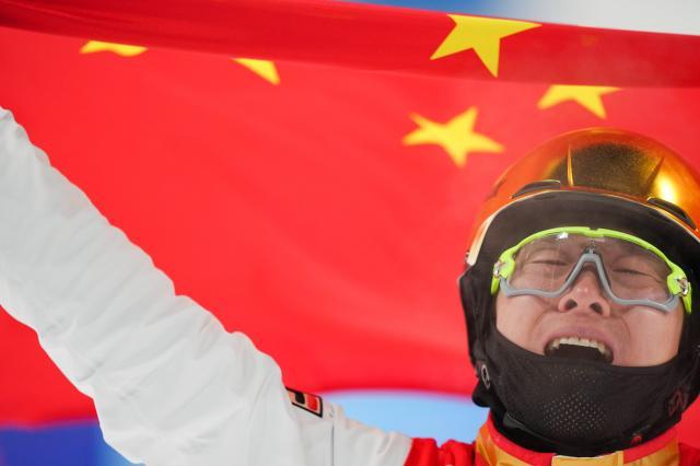 V体育登录网站-齐广璞冬奥实现“大满贯” 空中技巧“5.0时代之王”